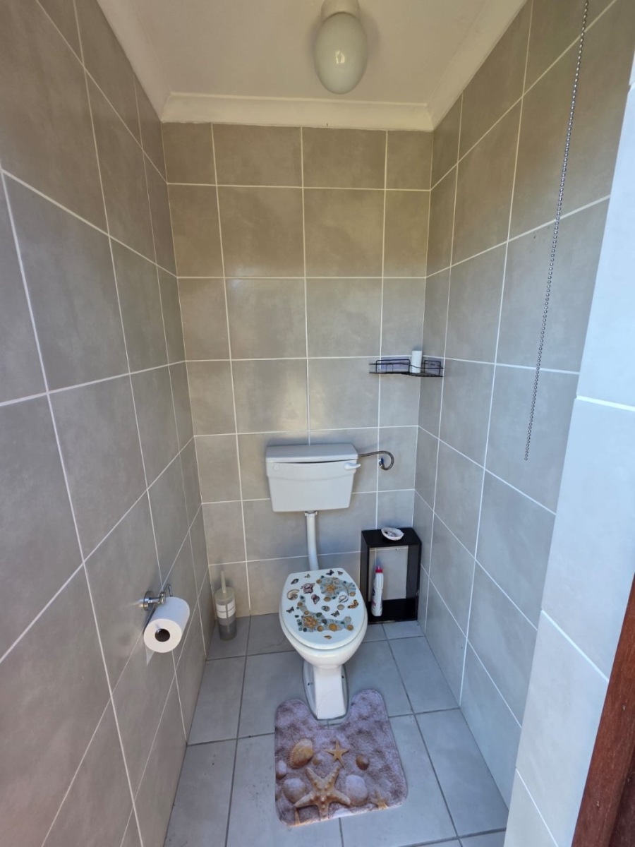 4 Bedroom Property for Sale in Aston Bay Eastern Cape